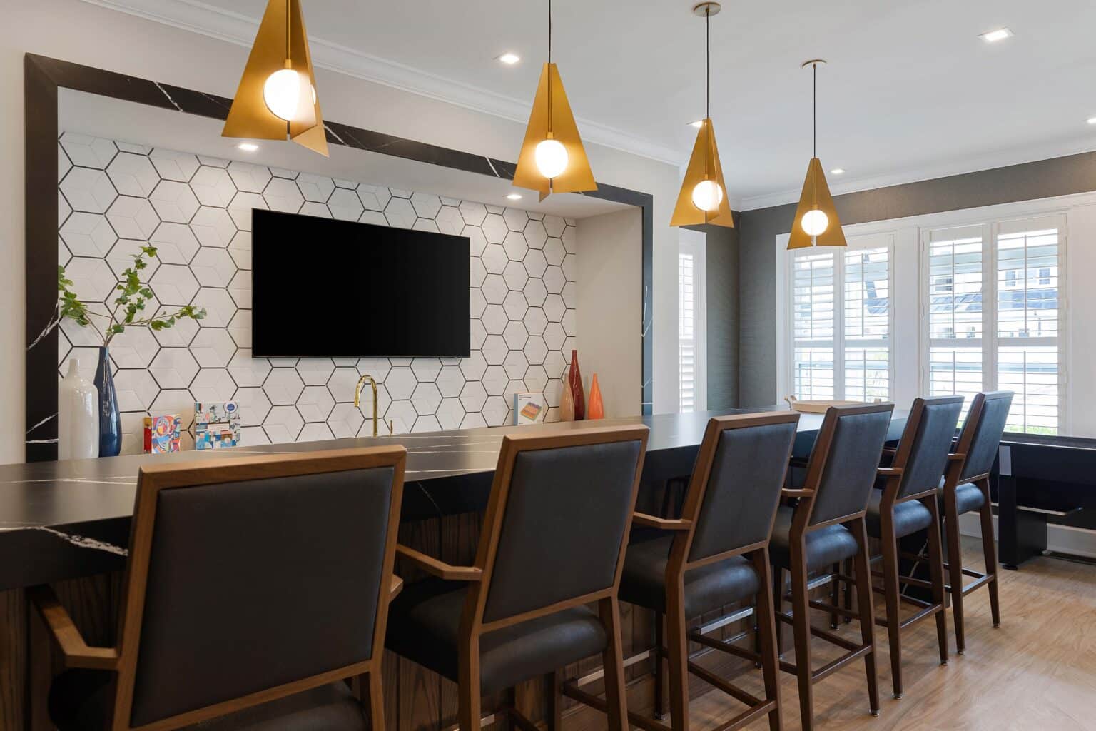 Clubhouse bar